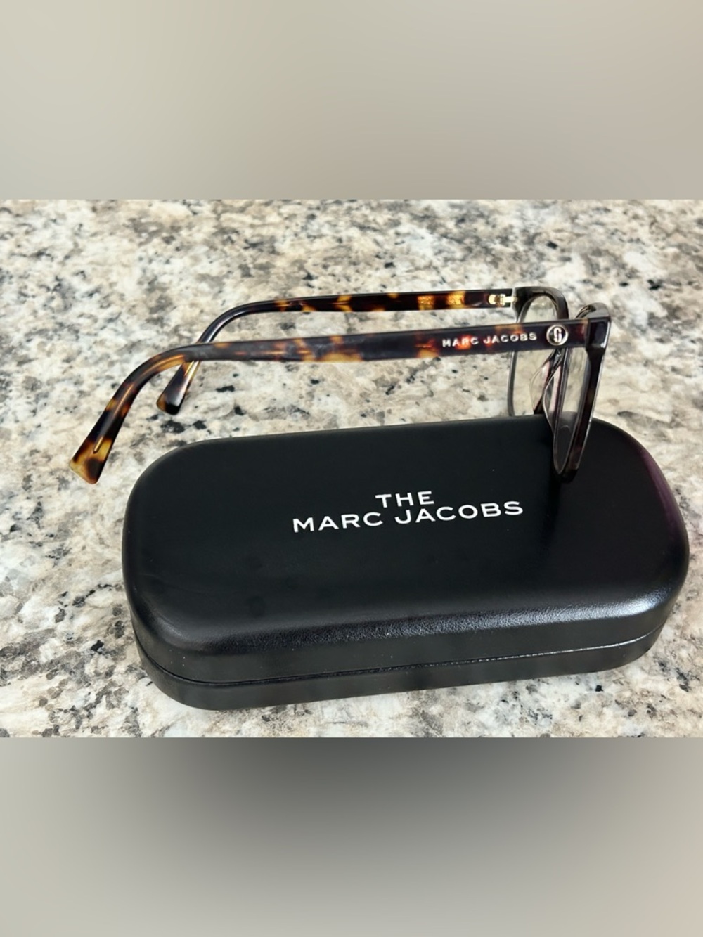 Marc Jacobs Tortoiseshell Full Rim Eyeglass Frames Rectangular Cat Eye w Case - Picture 7 of 15